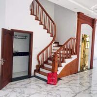 Cho thuê biệt thự Khai Sơn Hill full nội thất, đã lắp thang máy chỉ ở gần 200m2