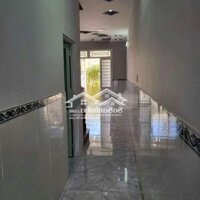 Bán Nhà Cần Giuộc-Giáp Ranh Hưng Long-Bình Chánh (92M2),Sổ Hồng Riêng