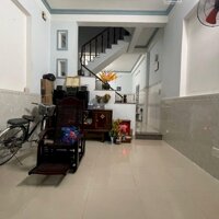 Bán Nhà 1 Trệt 2 Lầu Hẻm 6M Đường 339, Phước Long B, Quận 9. Dt: 5 X 20M. Giá Bán: 6,650 Tý