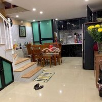 Nhà Phố 4 Tầng 100M² 12 Triệu Tây Hồ