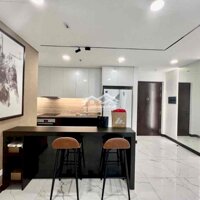 Empire City 2 Phòng Ngủ,95M2, $1700/Tháng Không Bao Phí Quản Lý