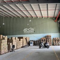 Cho Thuê Kho, Xưởng 500M2 Đường Hoàng Văn Thái Giá Chỉ 42K/M2