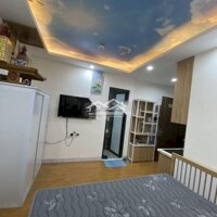 Bán Căn Hộ Studio Chung Cư Phạm Ngọc Thạch, Hơn 700 Triệu/Căn, Full Đồ