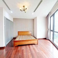 Bán Căn Hộ Chung Cư R2 Royalcity, 112M2 , 2 Ngủ, 2 Vệ Sinh Lô Góc, 5.5 Tỷ