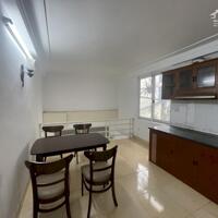 Cho thuê nhà riêng 5 tầng 3 phòng ngủ tại Ngọc Thụy, Long Biên, giá thuê 8,5tr/tháng . Lh : 0964523910