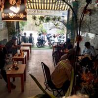 SANG QUÁN CAFE ĐỐI DIỆN CỔNG CHÍNH BỆNH VIỆN 175 – số 799/9, Đường Nguyễn Kiệm, Phường 3