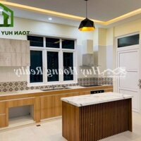 Biệt Thự 4 Phòng Ngủnội Thất Đẹp 288M2 Ở Phúc Lộc Viên - V0428