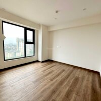 Cần Bán Căn Studio Tại Berriver 390 Nguyễn Văn Cừ Chỉ 2,3 Tỷ Nhận Nhà Ngay, Nội Thất Nguyên Bản