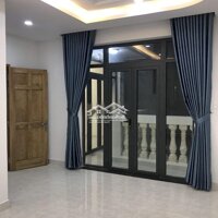 Nhà Mới Hẻm Xe Hơi Gần Pcc Số 6 Đường Hoàng Hoa Thám 9X11M 4T