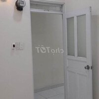 Phòng Trọ 20-30 M2 Đường Lê Văn Huân, Quận Tân Bình.