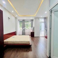 Nhà 3 Tầng Trong Khu Euro Village 1 , 4 Phòng Ngủ, Full Nội Thất , Sân Vườn