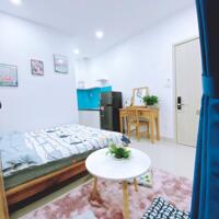 Căn hộ Studio Balcon máy giặt riêng ngay Phan Xích Long Phú Nhuận