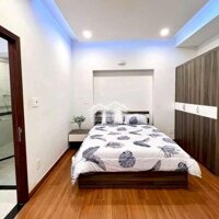 Trống Lại Siêu Phẩm - Căn Hộ 60M2, Ban Công Siêu Lớn Ngay Tt Quận 1