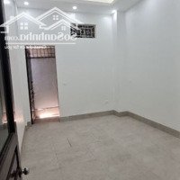 Cho Thuê Nhà Hoàng Đạo Thành 50M2, Xây Mới, Đẹp, Ô Tô Tránh, Dừng Đỗ Trước Nhà, 6 Triệu/Th