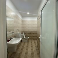 Chính Chủ Cho Thuê Văn Phòng 90M2 Ngăn Vách Kính Phố Trung Yên 6. Liên Hệ: 0565196789