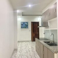 Bán Tòa Căn Hộ 586/3 Điện Biên Phủ, Gồm 7 Căn Hộ 50M2, Dtđ: 123M2, Dtsd: 441M2, 5.85 Tỷ