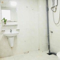 Cho Thuê Phòng Trọ Studio Cao Cấp Có Cửa Sổ Ngay Sân Bay, Ở Ngay