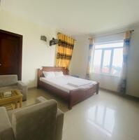 Cho thuê nhà nghỉ full nội thất với 30 phòng ngủ tại Định Trung, Vĩnh Yên, Vĩnh Phúc. Lh: 0986934038
