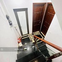 Bán Nhà Riêng Nguyễn Lương Bằng Đống Đa, 39M2,Mặt Tiền4,9M 4.65 Tỷ Lh Kiên 0979526886