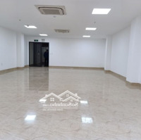 Cho Thuê Văn Phòng 130M2 Tòa Building Tại Cầu Giây