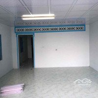 Nhà Mặt Tiền 160M2 Với 2 Phòng Ngủ ,1 Bếp ,1 Khách, Đường Tràm Dơi