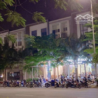 Duy Nhất 1 Căn Shop Belhomes Đang Kinh Doanh Sầm Uất Và Cho Thuê