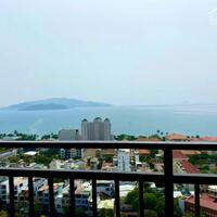 Bán căn hộ 3 phòng ngủ - View trực diện biển, trung tâm phố Nha Trang - Giá tốt