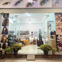 Cần Sang Salon Tóc - Nail- Mi