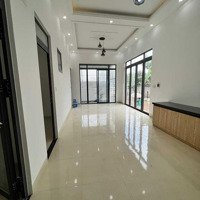 Nhà Đẹp - Giá Tốt -Cần Bán Căn Nhà Vị Trí Đẹp Tại Tp Pleiku, Gia Lai