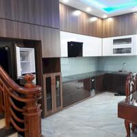 Cho thuê nhà 5 phòng ngủ khép kín có thang máy tại Vĩnh Yên, Vĩnh Phúc