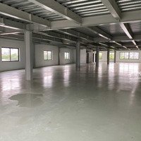 Cho Thuê 2200M2 Kho Xưởng Tại Triều Khúc. Diện Tích 550M2 X 4T Có Thang Hàng. Có Pccc. Giá 100K/M2