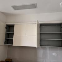 Cho thuê căn hộ 128m2, nội thất cơ bản, nhà mới, giá chỉ 13 triệu/tháng, rẻ nhất TT, 0985 302 497