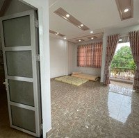 Cần Bán Biệt Thự Tại Trung Tâm Long Khánh, Hai Mặt Tiền Đường Lớn! Liên Hệ: 0375677991