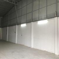 BÁN GẤP NHÀ XƯỞNG DT 300M2 HIỆN ĐANG ĐỂ TRỐNG