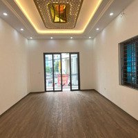 Cho Thuê Nhà Riêng Tại Cổ Nhuế, Gần Phạm Văn Đồng 45M2, 5 Tầng, Ô Tô Đỗ Cửa, Full Đh 15 Triệu/Tháng