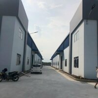 Cho thuê xưởng 7400m2 (TDT 13.000m2) CCN Định Quán, Đồng Nai