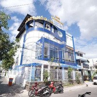 Bán Khách Sạn Mặt Tiền Nguyễn Trãi, Tp Phan Thiết. 357M2 Đất , 5 Tầng