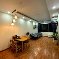 Cần bán căn hộ Epic''s Home Chung Cư Thái Hà 75m2, 2 ngủ, tặng full nội thất, 3.58 Tỷ