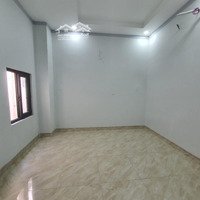 Nhà Phố Hoàn Công 2 Lầu Gần Tramh Thu Phí Bình Thung Và Trung Tâm Y Tế Tp Dĩ An