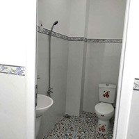 Nhà Hẻm Dtsd 120M2 2 Phòng Ngủ