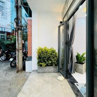 Chú Hồng Căn Bán Căn Nhà Đ. Bà Triệu, Q5 Chữa Bệnh Cho Bà Xã. Diện Tích: 54,7M2/2Tỷ840, Liên Hệ:0902380647Quyên