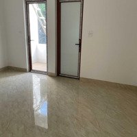 Chính Chủ Cần Bán Nhà 3 Tầng Mới Tinh, Ô Tô Đỗ Cửa - 0962698922