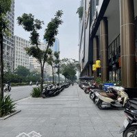 Bán Căn Shophouse Mặt Tiền Khủng Phố Lê Văn Lương, Doanh Thu 3 Tỷ/ Năm