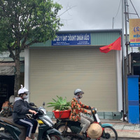 Cho Thuê Nhà Mặt Tiền Nguyễn Đình Chiểu 135M2, Giá Tốt