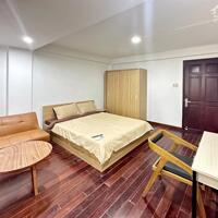 Cho Thuê CHDV, 30m2 Cửa Sổ Full Nội Thất,Mặt Tiền Lê Thị Hồng Gấm