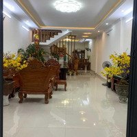 Bán Nhà Riêng 90M2 Tại Đường Lê Thánh Tôn, Quy Nhơn, Bình Định