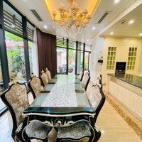 Cần Bán Biệt Thự Sân Vườn Kđt Mới Dịch Vọng, 270 M2, Mt: 18M, Giá Bán 76 Tỷ Tại Cầu Giấy - Hn