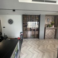 Chính Chủ Cần Bán Căn 2 Phòng Ngủ 79M2 Giá Bán 2
3,6 Tỷ, Căn 3 Phòng Ngủ 126M2 4,6 Tỷ