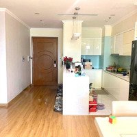 Chính Chủ Cho Thuê Căn Hộ Cao Cấp Tại Chung Cư D2 Giảng Võ 60M2, 2 Phòng Ngủview Hồ, Giá Bán 11 Triệu/Tháng