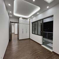 Bán căn hộ chung cư 120m 4PN 2WC nhà mới giá hơn 5 tỷ, tòa M3-M4 Nguyễn Chí Thanh – Đống Đa LH 0981053095